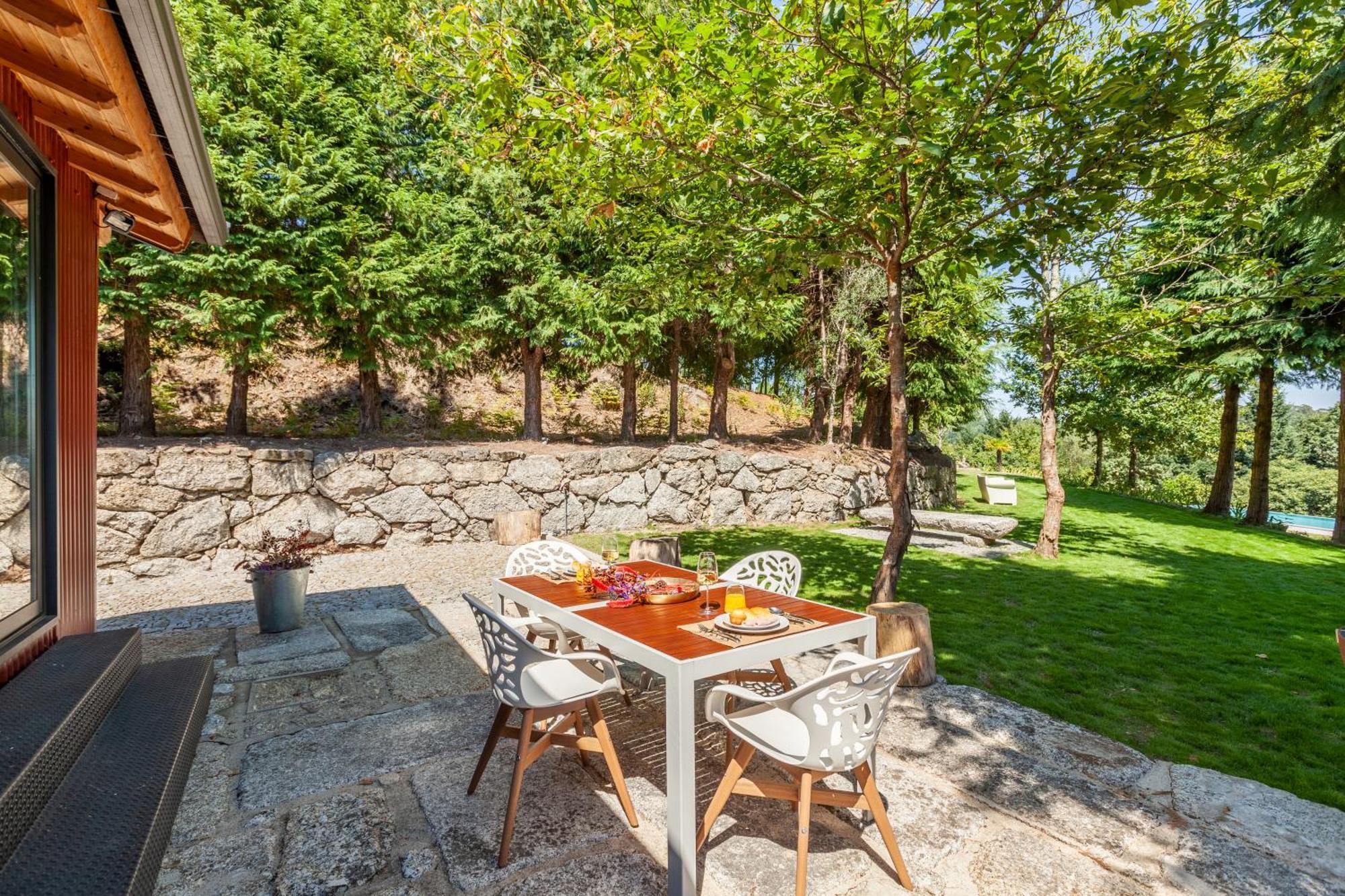 Villas Prendal Eco Living - Minho'S Guest Guimarães Eksteriør billede
